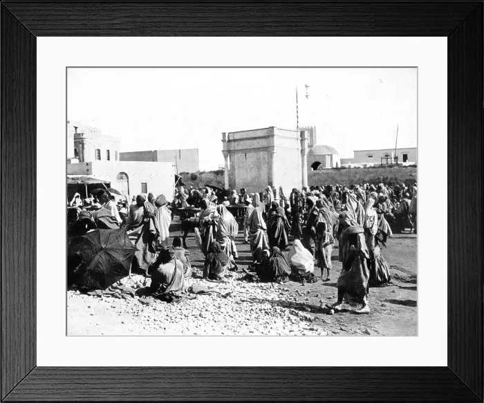 Framed Print : Tripoli. Le grand Sakko; Le Nord-Est Africain, 1914. Creator: Unknown Framed Print : Tripoli. Le grand Sakko; Le Nord-Est Africain, 1914. Creator: Unknown
