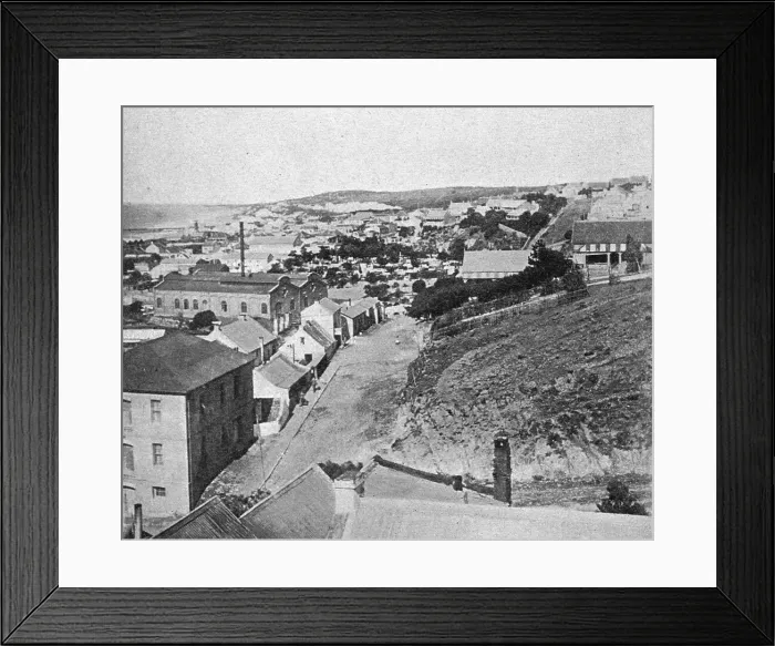Framed Print : Port Elizabeth et la bale d'Algoa; Afrique Australe, 1914. Creator: Unknown Framed Print : Port Elizabeth et la bale d'Algoa; Afrique Australe, 1914. Creator: Unknown