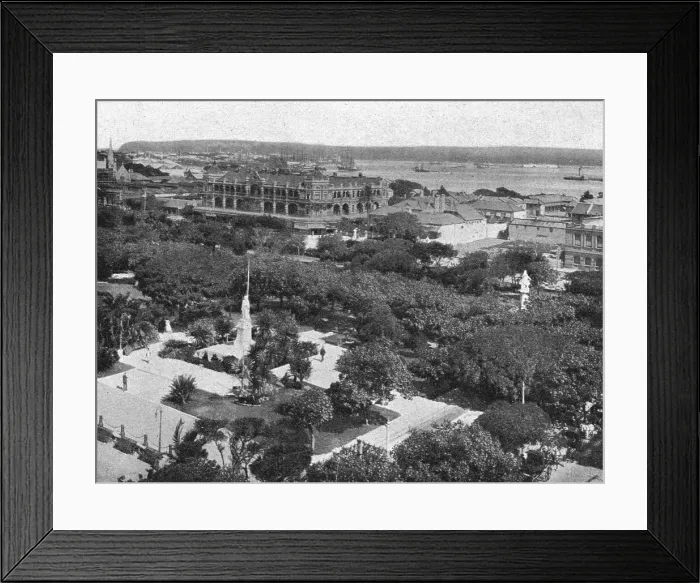 Framed Print : Durban; Afrique Australe, 1914. Creator: Unknown Framed Print : Durban; Afrique Australe, 1914. Creator: Unknown