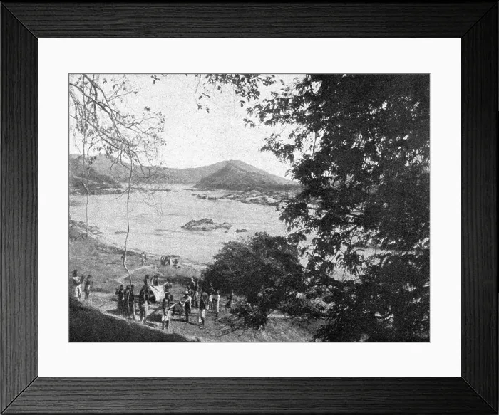Framed Print : Les rapides du Zambeze a Kebrabassa; Afrique Australe, 1914. Creator: Unknown Framed Print : Les rapides du Zambeze a Kebrabassa; Afrique Australe, 1914. Creator: Unknown