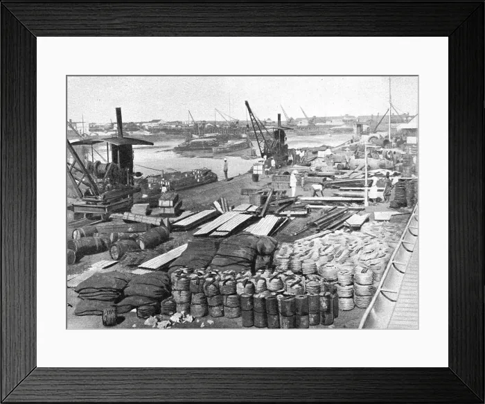 Framed Print : Les quais de Beira; Afrique Australe, 1914. Creator: Unknown Framed Print : Les quais de Beira; Afrique Australe, 1914. Creator: Unknown