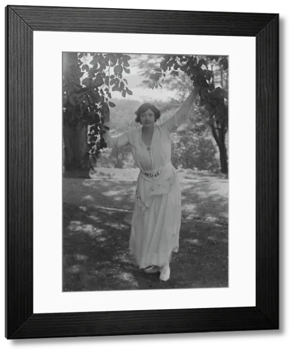 Framed Print : Leslie, Margeurite, standing outdoors, 1917 Aug. 18. Creator: Arnold Genthe Framed Print : Leslie, Margeurite, standing outdoors, 1917 Aug. 18. Creator: Arnold Genthe