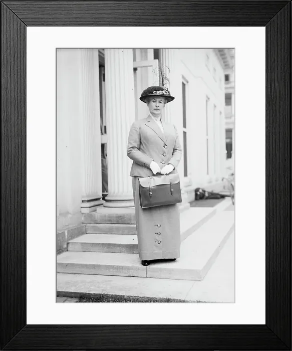 Framed Print : Mrs. Helen L. Grenfell, 1914. Creator: Harris & Ewing. Mrs. Helen L. Grenfell, 1914. Creator: Harris & Ewing Framed Print : Mrs. Helen L. Grenfell, 1914. Creator: Harris & Ewing. Mrs. Helen L. Grenfell, 1914. Creator: Harris & Ewing