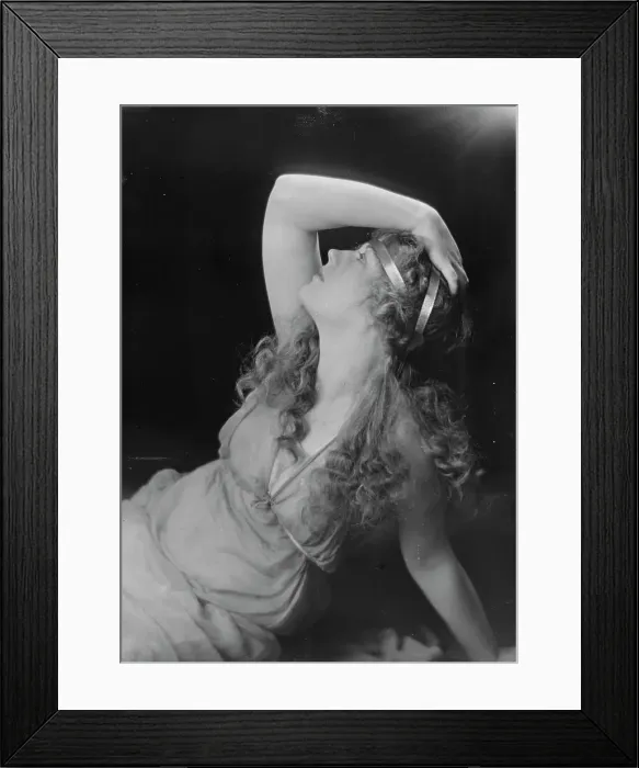 Framed Print : Miss Marion Davies, portrait photograph, 1919 June 14. Creator: Arnold Genthe Framed Print : Miss Marion Davies, portrait photograph, 1919 June 14. Creator: Arnold Genthe
