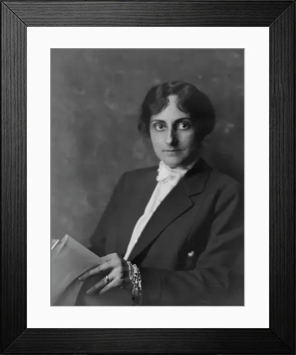 Framed Print : Mahoney, William, Mrs. portrait photograph, 1916. Creator: Arnold Genthe Framed Print : Mahoney, William, Mrs. portrait photograph, 1916. Creator: Arnold Genthe