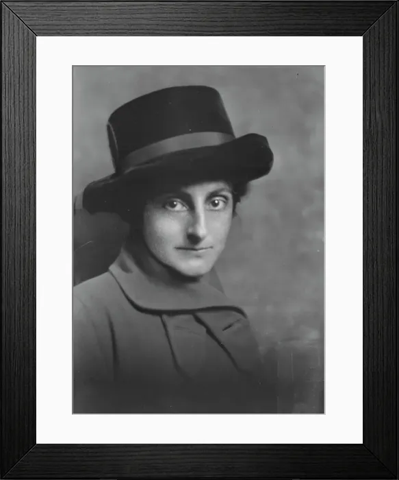 Framed Print : Mahoney, William, Mrs. portrait photograph, not before 1916. Creator: Arnold Genthe Framed Print : Mahoney, William, Mrs. portrait photograph, not before 1916. Creator: Arnold Genthe