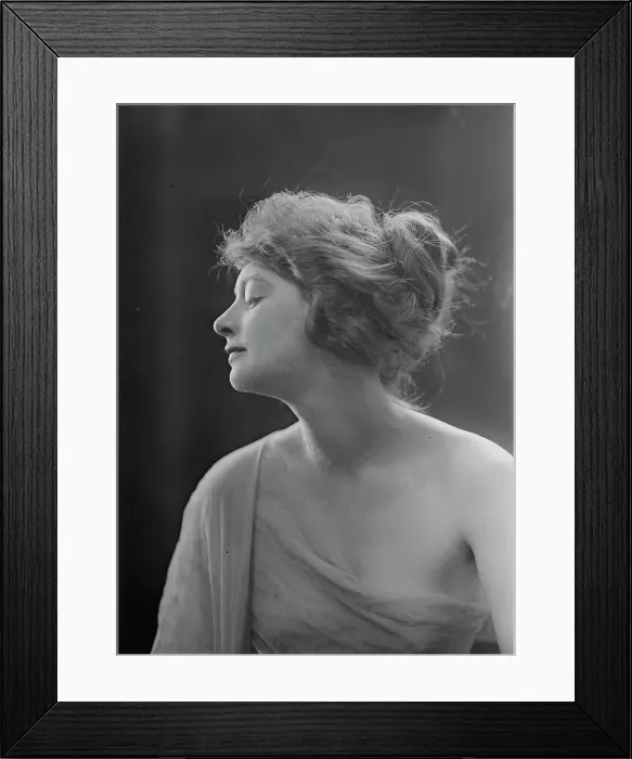 Framed Print : Major, Madge, Miss, portrait photograph, 1918 Sept. 3. Creator: Arnold Genthe Framed Print : Major, Madge, Miss, portrait photograph, 1918 Sept. 3. Creator: Arnold Genthe