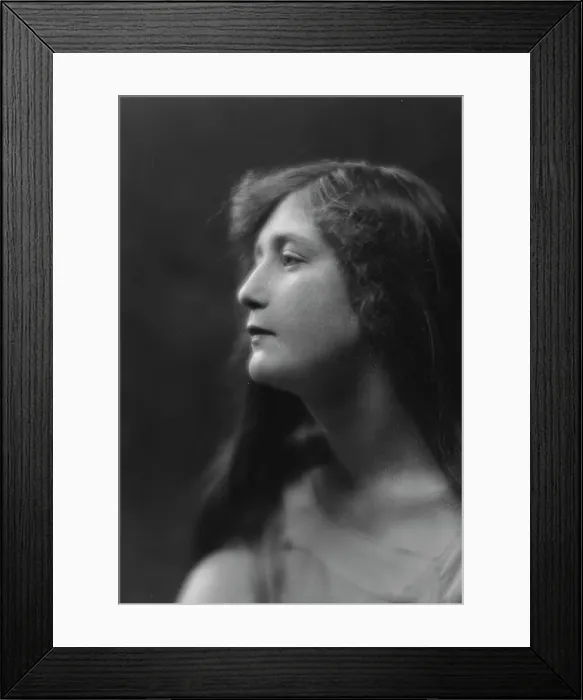 Framed Print : Manderkern, Miss, portrait photograph, 1916 May 20 or June 12. Creator: Arnold Genthe