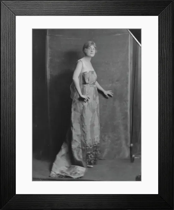 Framed Print : Martin, Miss, portrait photograph, 1916. Creator: Arnold Genthe