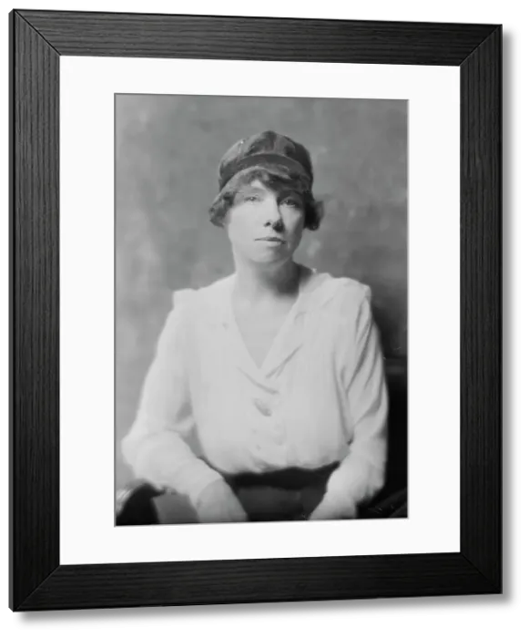 Framed Print : Mrs. Jack London, portrait photograph, 1918 Apr. 19. Creator: Arnold Genthe Framed Print : Mrs. Jack London, portrait photograph, 1918 Apr. 19. Creator: Arnold Genthe