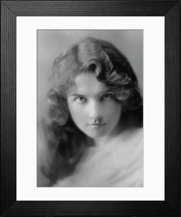 Framed Print : McMahon, Helen, Miss, or Dorothy McMahon, portrait photograph, between 1913 and 1915. Creator: Arnold Genthe Framed Print : McMahon, Helen, Miss, or Dorothy McMahon, portrait photograph, between 1913 and 1915. Creator: Arnold Genthe
