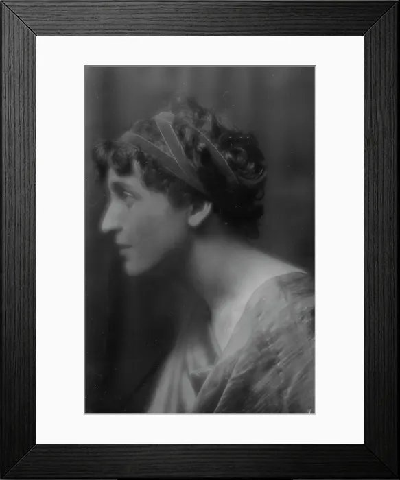 Framed Print : Namara-Toye, Mme. portrait photograph, 1912. Creator: Arnold Genthe Framed Print : Namara-Toye, Mme. portrait photograph, 1912. Creator: Arnold Genthe