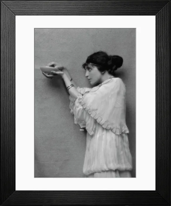 Framed Print : Namara-Toye, Mme. portrait photograph, 1912. Creator: Arnold Genthe Framed Print : Namara-Toye, Mme. portrait photograph, 1912. Creator: Arnold Genthe