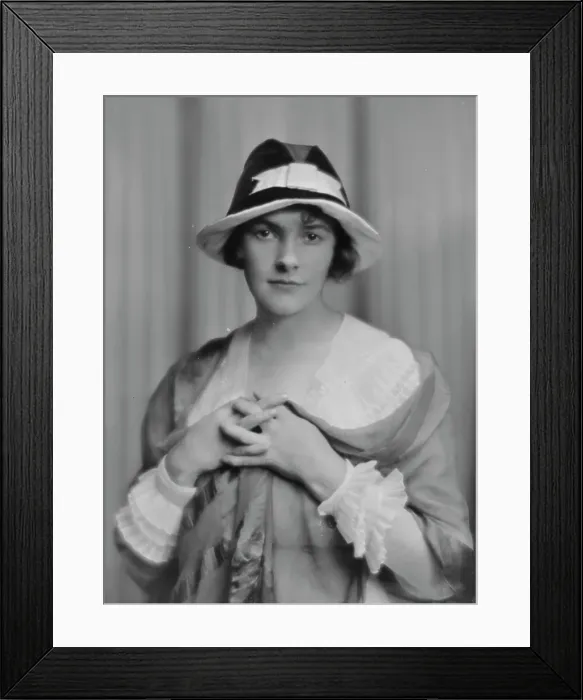 Framed Print : Nesbit, Cathleen, Miss, portrait photograph, 1916. Creator: Arnold Genthe Framed Print : Nesbit, Cathleen, Miss, portrait photograph, 1916. Creator: Arnold Genthe
