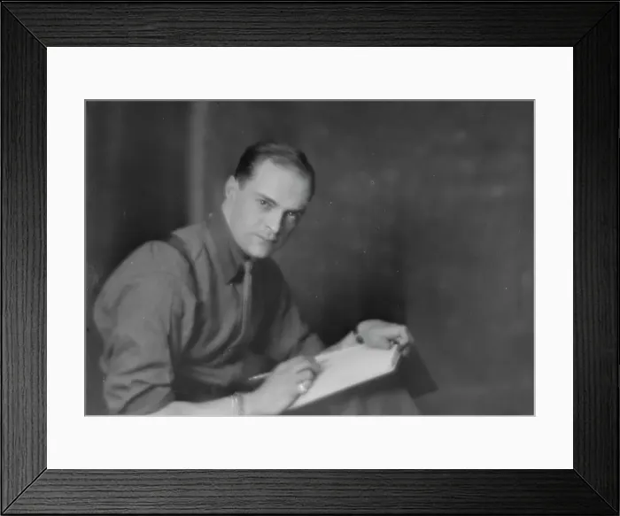 Framed Print : Captain Bruce Bainsfather [sic], portrait photograph, 1918 Oct. 8. Creator: Arnold Genthe