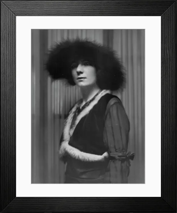 Framed Print : Ogilvie, Miss, portrait photograph, 1914 Jan. 23. Creator: Arnold Genthe Framed Print : Ogilvie, Miss, portrait photograph, 1914 Jan. 23. Creator: Arnold Genthe