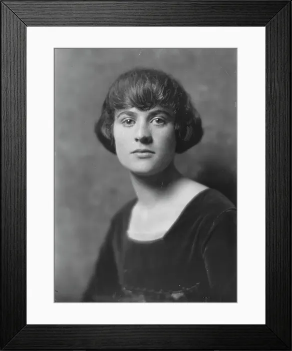 Framed Print : Miss Evelyn Barbee, portrait photograph, 1918 Apr. 26. Creator: Arnold Genthe Framed Print : Miss Evelyn Barbee, portrait photograph, 1918 Apr. 26. Creator: Arnold Genthe