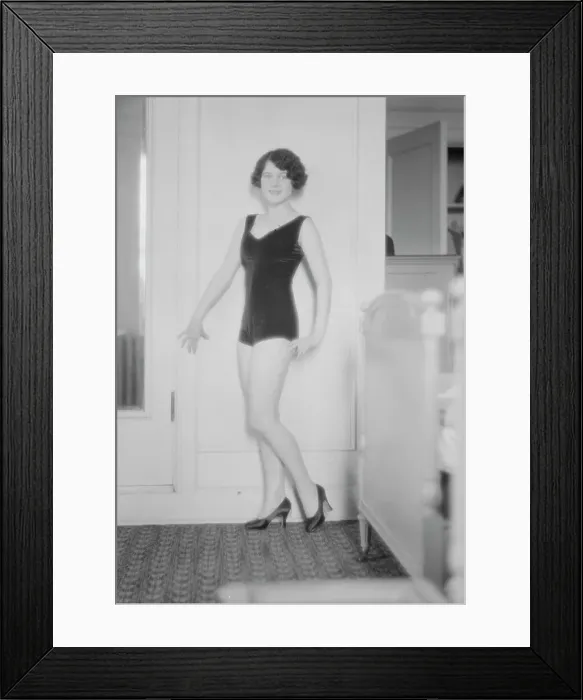 Framed Print : Atlantic City bathing contest of 1927, 1927 Creator: Arnold Genthe Framed Print : Atlantic City bathing contest of 1927, 1927 Creator: Arnold Genthe