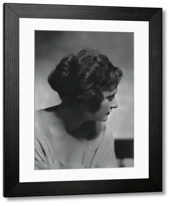 Framed Print : Randolph, Clemence, Miss, portrait photograph, between 1914 and 1916. Creator: Arnold Genthe Framed Print : Randolph, Clemence, Miss, portrait photograph, between 1914 and 1916. Creator: Arnold Genthe