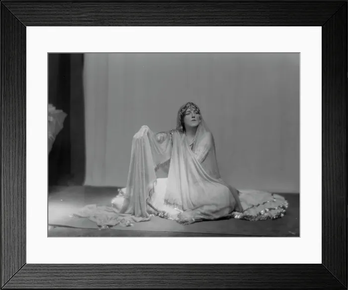 Framed Print : Vaughan, Edith, Miss, portrait photograph, 1916 Apr. Creator: Arnold Genthe Framed Print : Vaughan, Edith, Miss, portrait photograph, 1916 Apr. Creator: Arnold Genthe