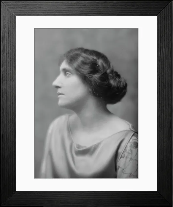 Framed Print : Reicher, Heding, Miss, portrait photograph, 1915 Feb. 4. Creator: Arnold Genthe Framed Print : Reicher, Heding, Miss, portrait photograph, 1915 Feb. 4. Creator: Arnold Genthe
