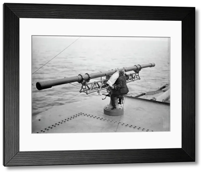 Framed Print : Target Practice - Range Finder at Work, 1913. Creator: Unknown Framed Print : Target Practice - Range Finder at Work, 1913. Creator: Unknown