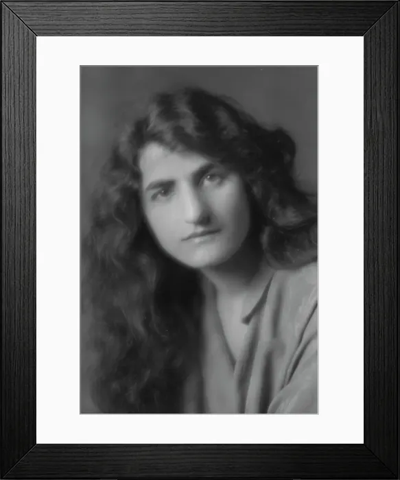 Framed Print : Reiss, Miss, portrait photograph, 1915. Creator: Arnold Genthe Framed Print : Reiss, Miss, portrait photograph, 1915. Creator: Arnold Genthe