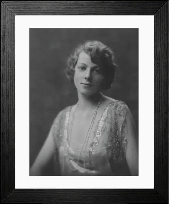 Framed Print : Rennard, D. Miss, portrait photograph, 1916. Creator: Arnold Genthe Framed Print : Rennard, D. Miss, portrait photograph, 1916. Creator: Arnold Genthe