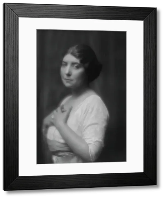 Framed Print : Ware, Helen, Miss, portrait photograph, 1913. Creator: Arnold Genthe Framed Print : Ware, Helen, Miss, portrait photograph, 1913. Creator: Arnold Genthe