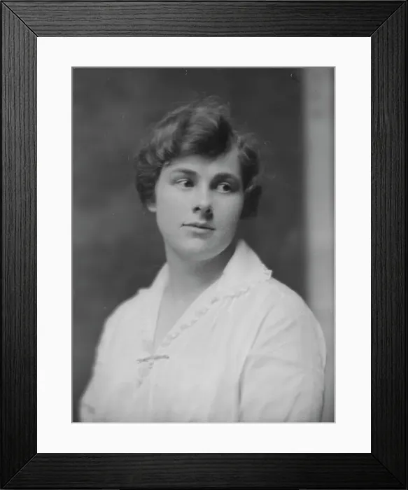 Framed Print : Robinson, M. Miss, portrait photograph, 1917 Mar. 10. Creator: Arnold Genthe Framed Print : Robinson, M. Miss, portrait photograph, 1917 Mar. 10. Creator: Arnold Genthe