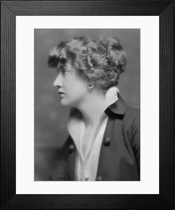 Framed Print : Rushmore, Vivian, Miss, portrait photograph, 1914 Apr. 23. Creator: Arnold Genthe Framed Print : Rushmore, Vivian, Miss, portrait photograph, 1914 Apr. 23. Creator: Arnold Genthe