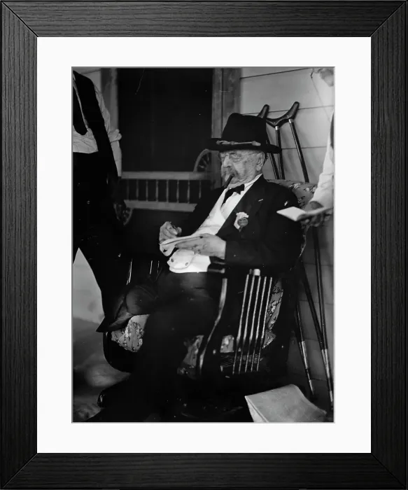 Framed Print : Major General Daniel Edgar Sickles, U.S.A. G.A.R. Veteran, Gettysburg Reunion, 1913. Creator: Harris & Ewing. Major General Daniel Edgar Sickles, U.S.A. G.A.R. Veteran, Gettysburg Reunion, 1913. Creator: Harris & Ewing Framed Print : Major General Daniel Edgar Sickles, U.S.A. G.A.R. Veteran, Gettysburg Reunion, 1913. Creator: Harris & Ewing. Major General Daniel Edgar Sickles, U.S.A. G.A.R. Veteran, Gettysburg Reunion, 1913. Creator: Harris & Ewing