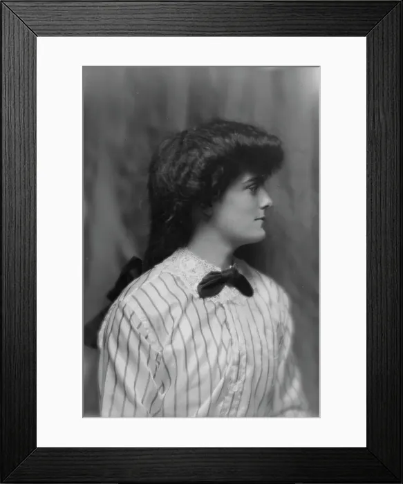 Framed Print : Scott, Beatrice, Miss, portrait photograph, 1912 May 3. Creator: Arnold Genthe Framed Print : Scott, Beatrice, Miss, portrait photograph, 1912 May 3. Creator: Arnold Genthe