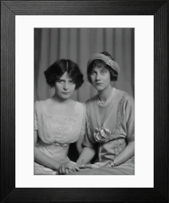 Framed Print : Wyatt, Florence, and Constance Woodward, portrait photograph, 1912 May 24. Creator: Arnold Genthe Framed Print : Wyatt, Florence, and Constance Woodward, portrait photograph, 1912 May 24. Creator: Arnold Genthe
