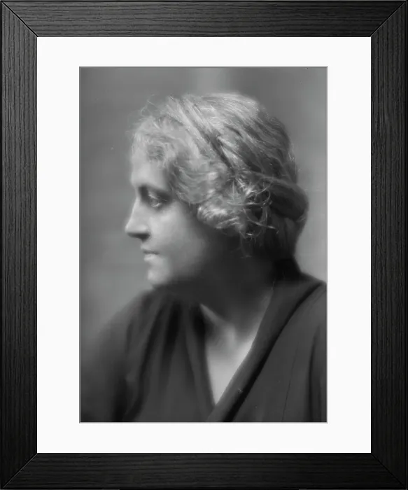 Framed Print : Sears, Zelda, Miss, portrait photograph, 1915 Feb. 7. Creator: Arnold Genthe Framed Print : Sears, Zelda, Miss, portrait photograph, 1915 Feb. 7. Creator: Arnold Genthe