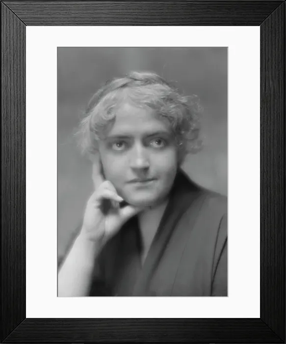 Framed Print : Sears, Zelda, Miss, portrait photograph, 1915 Feb. 7. Creator: Arnold Genthe Framed Print : Sears, Zelda, Miss, portrait photograph, 1915 Feb. 7. Creator: Arnold Genthe