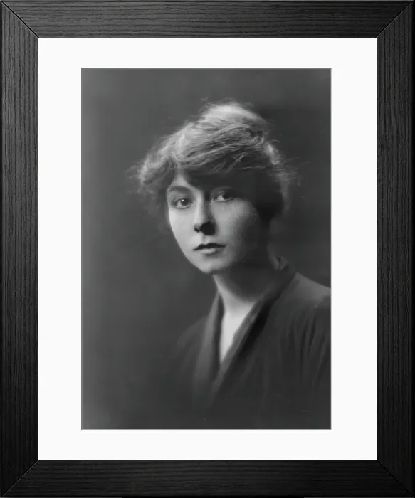 Framed Print : Sebring, Inez, Miss, portrait photograph, 1917 Aug. 29. Creator: Arnold Genthe Framed Print : Sebring, Inez, Miss, portrait photograph, 1917 Aug. 29. Creator: Arnold Genthe