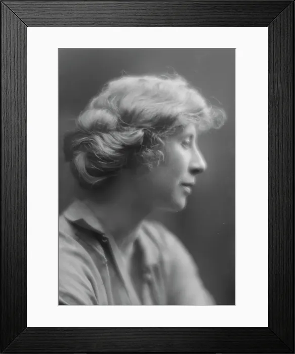 Framed Print : Yurka, Blanche, Miss, portrait photograph, 1915. Creator: Arnold Genthe Framed Print : Yurka, Blanche, Miss, portrait photograph, 1915. Creator: Arnold Genthe