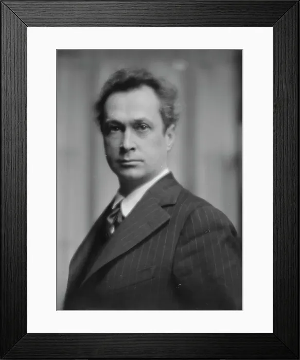 Framed Print : Duncan, Augustin, Mr. portrait photograph, between 1915 and 1921. Creator: Arnold Genthe Framed Print : Duncan, Augustin, Mr. portrait photograph, between 1915 and 1921. Creator: Arnold Genthe