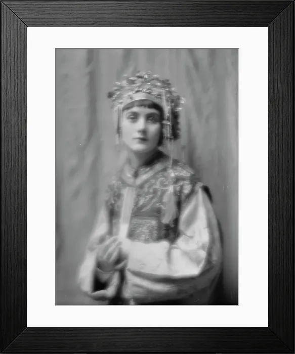 Framed Print : Day, Juliette, Miss, in costume for Yellow Jacket, 1913 Jan. 16. Creator: Arnold Genthe. Day, Juliette, Miss, in costume for Yellow Jacket, 1913 Jan. 16. Creator: Arnold Genthe Framed Print : Day, Juliette, Miss, in costume for Yellow Jacket, 1913 Jan. 16. Creator: Arnold Genthe. Day, Juliette, Miss, in costume for Yellow Jacket, 1913 Jan. 16. Creator: Arnold Genthe