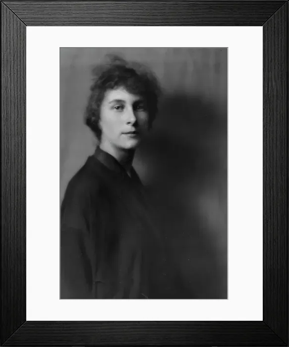 Framed Print : Shearson, Phyllis, Miss, portrait photograph, 1914 Sept. 22. Creator: Arnold Genthe Framed Print : Shearson, Phyllis, Miss, portrait photograph, 1914 Sept. 22. Creator: Arnold Genthe