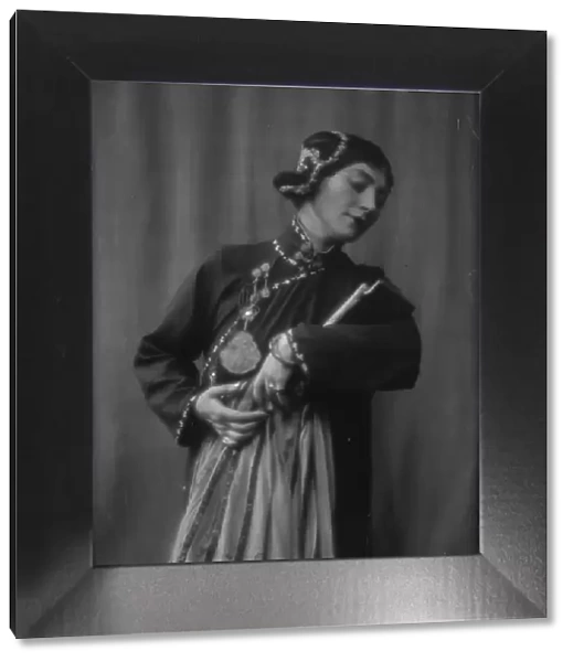 Morland, Saxone, Miss, in costume as Chee Moo for 'Yellow jacket', 1913 Feb. 11. Creator: Arnold Genthe. Morland, Saxone, Miss, in costume as Chee Moo for 'Yellow jacket', 1913 Feb. 11. Creator: Arnold Genthe