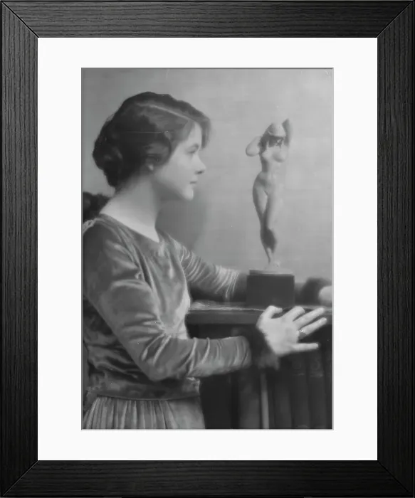 Framed Print : Sinclair, Hester, Miss, portrait photograph, 1915 Mar. 16. Creator: Arnold Genthe Framed Print : Sinclair, Hester, Miss, portrait photograph, 1915 Mar. 16. Creator: Arnold Genthe