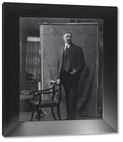 Singer, Paris E. Mr. portrait photograph, 1916 Sept. 30. Creator: Arnold Genthe