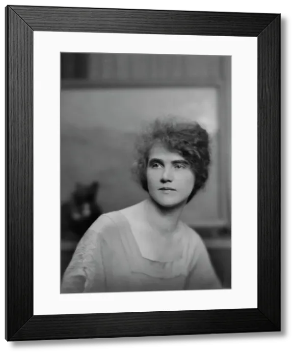 Framed Print : Smalbach, Beth, Miss, portrait photograph, 1916. Creator: Arnold Genthe Framed Print : Smalbach, Beth, Miss, portrait photograph, 1916. Creator: Arnold Genthe