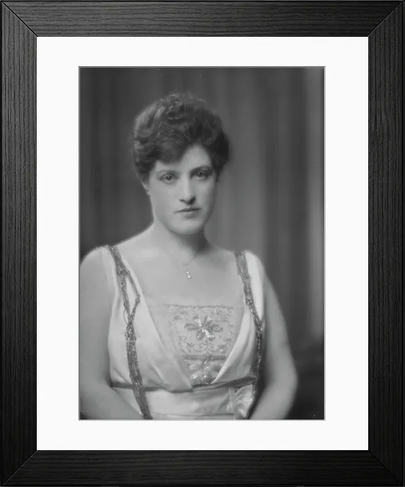 Framed Print : Smith, Jean, Miss, portrait photograph, 1915 Apr. 22. Creator: Arnold Genthe Framed Print : Smith, Jean, Miss, portrait photograph, 1915 Apr. 22. Creator: Arnold Genthe