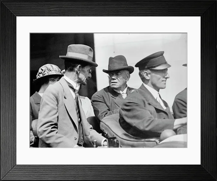 Framed Print : Emilio Robasa [sic], Delegate from Mexico, left, with Agustin Rodriguez, 1914. Creator: Harris & Ewing. Emilio Robasa [sic], Delegate from Mexico, left, with Agustin Rodriguez, 1914. Creator: Harris & Ewing