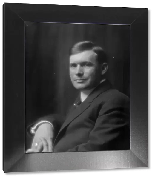 Sperry, J.C. Mr. portrait photograph, 1912 or 1913. Creator: Arnold Genthe