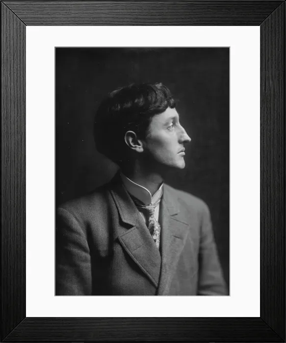 Framed Print : Sterling, George, Mr. portrait photograph, between 1906 and 1914. Creator: Arnold Genthe