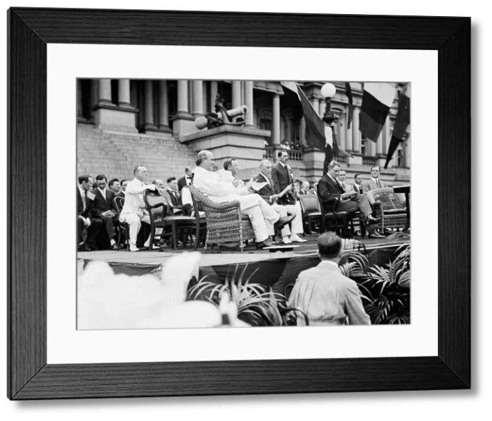 Framed Print : Flag Day, Washington DC, 1914. Creator: Harris & Ewing. Flag Day, Washington DC, 1914. Creator: Harris & Ewing Framed Print : Flag Day, Washington DC, 1914. Creator: Harris & Ewing. Flag Day, Washington DC, 1914. Creator: Harris & Ewing